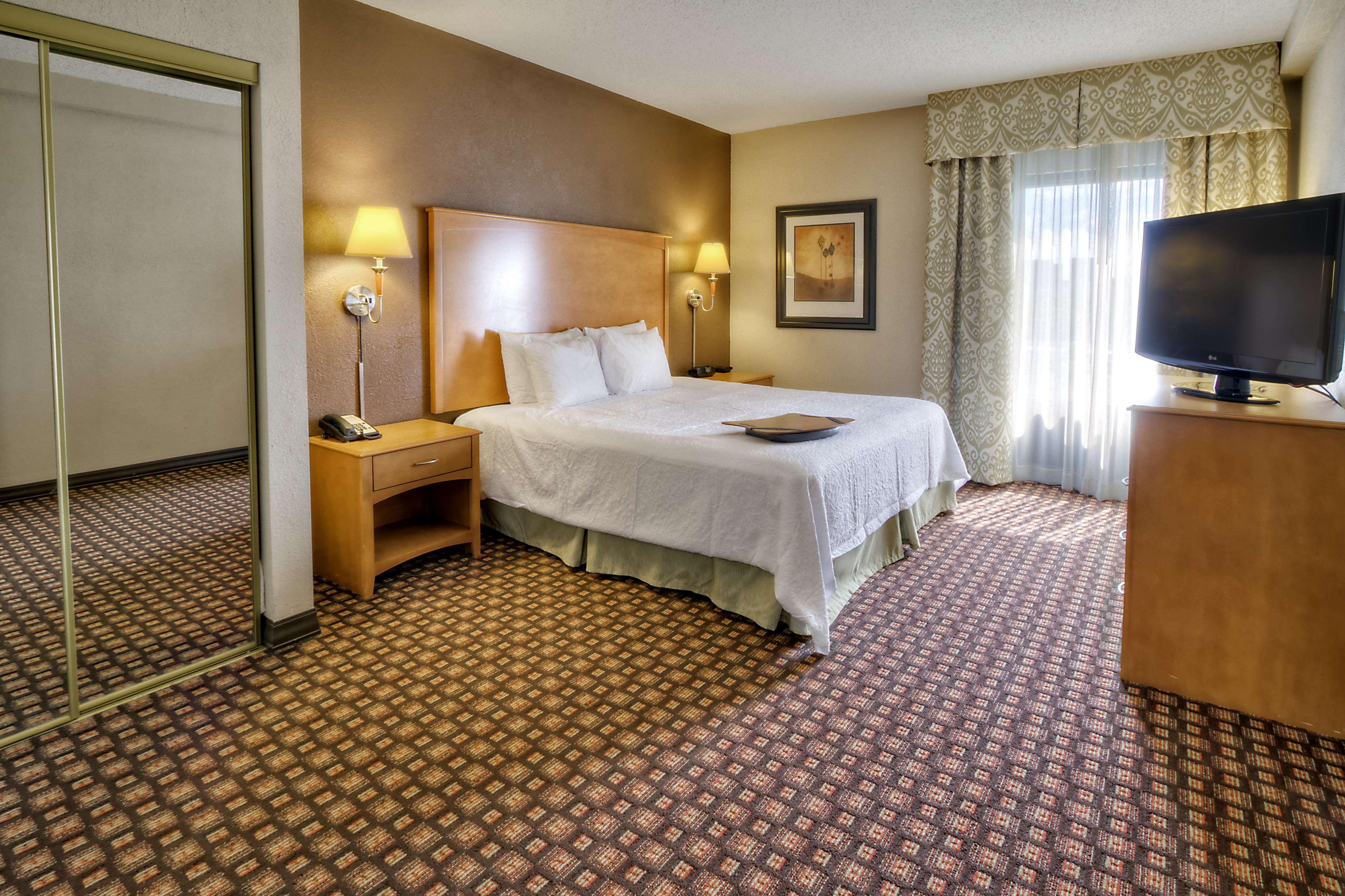 Hampton Inn & Suites Nashville-Vanderbilt-Elliston Place Kültér fotó