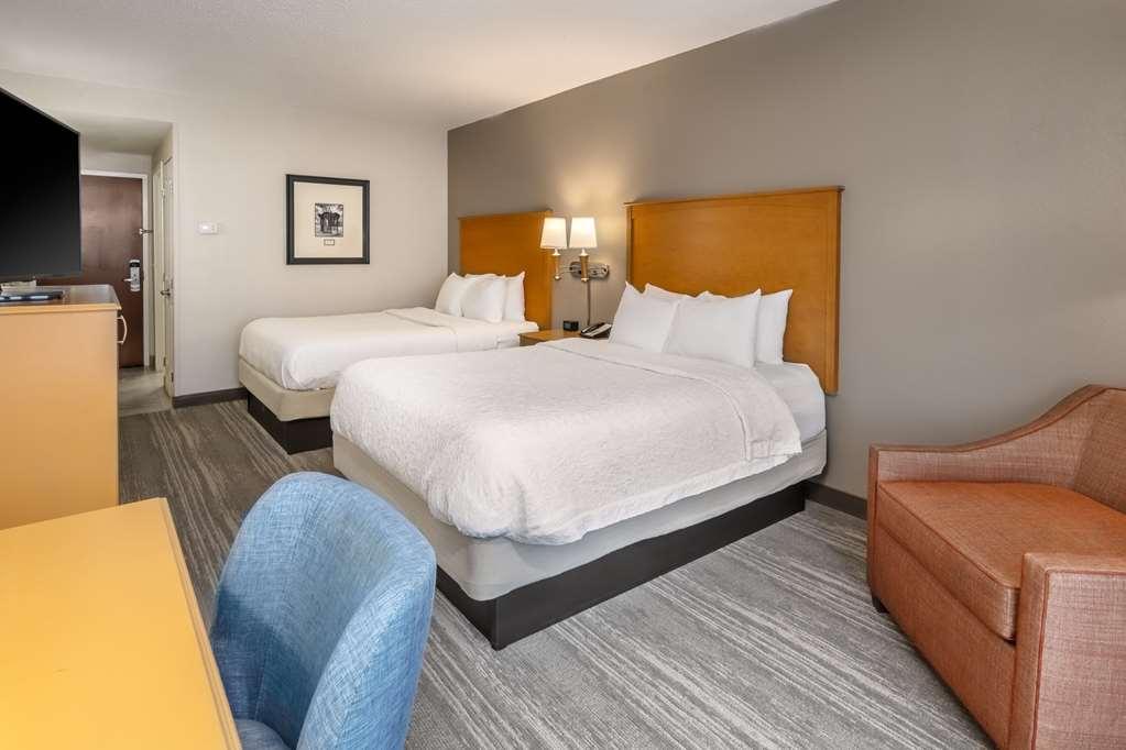 Hampton Inn & Suites Nashville-Vanderbilt-Elliston Place Szoba fotó