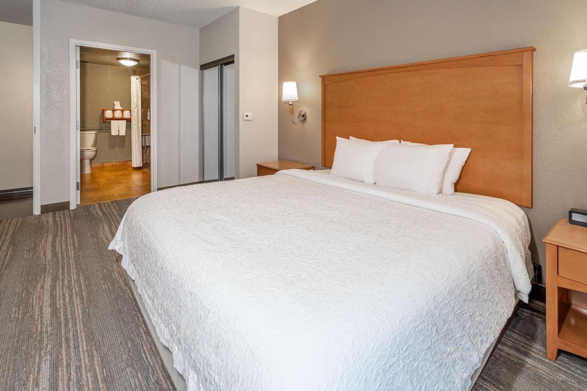 Hampton Inn & Suites Nashville-Vanderbilt-Elliston Place Kültér fotó