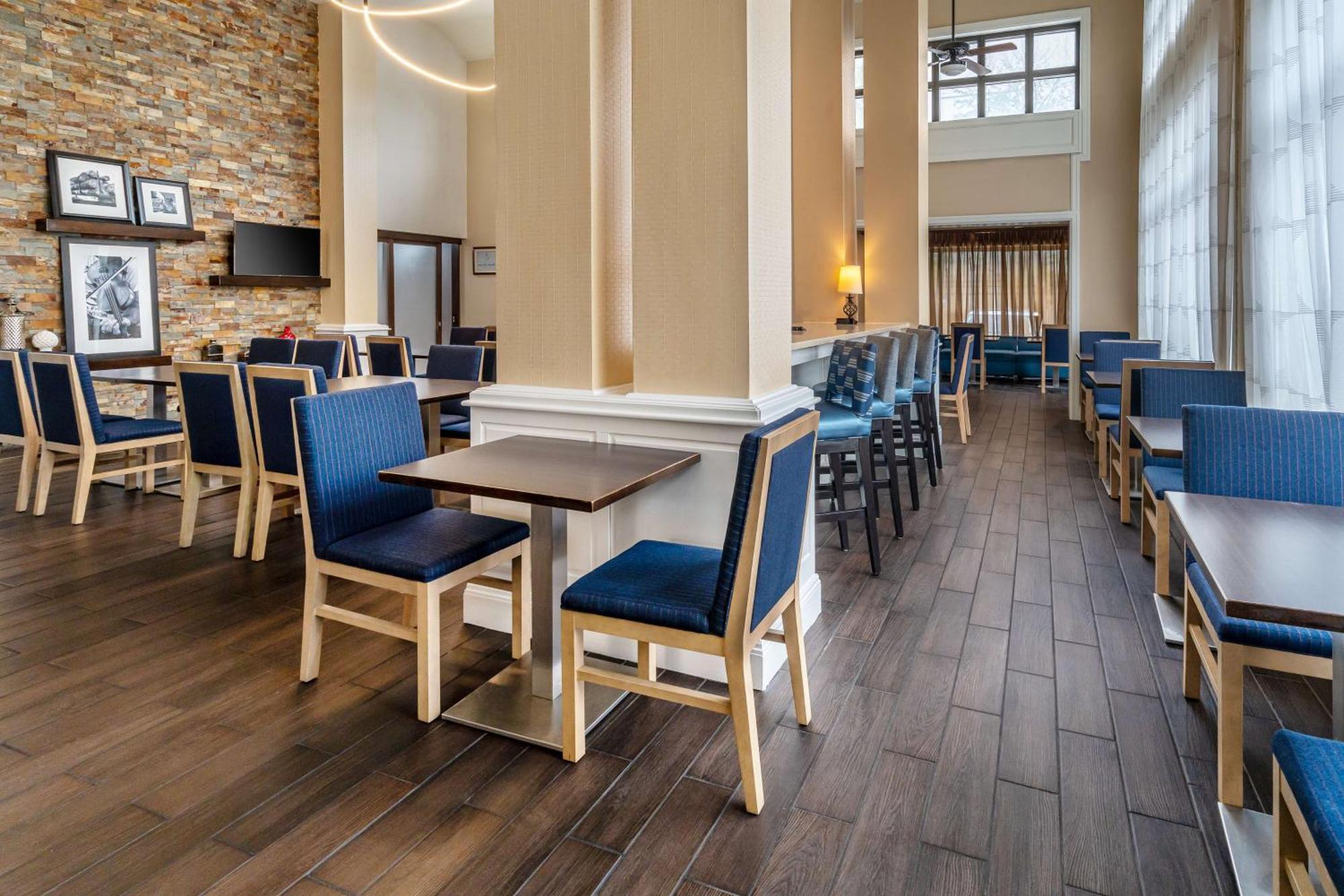 Hampton Inn & Suites Nashville-Vanderbilt-Elliston Place Kültér fotó